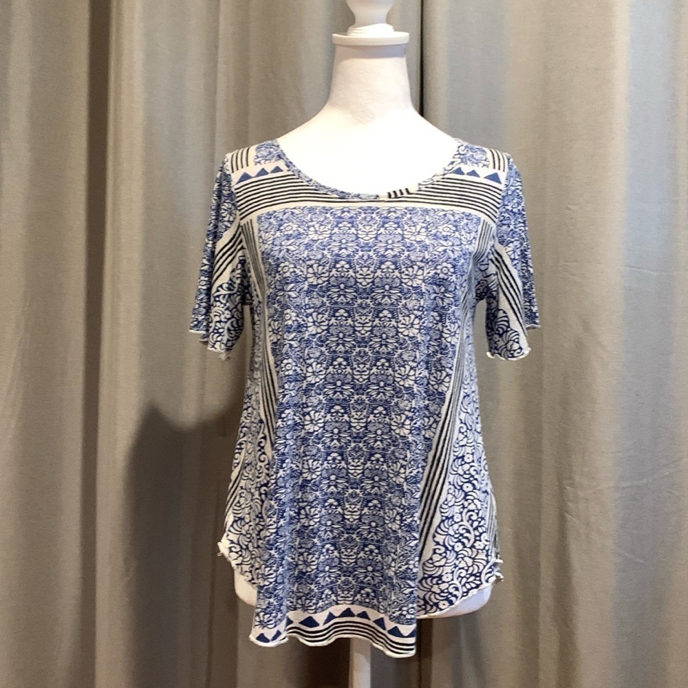Lucky Brand Short-sleeve Floral Top Size XSmall